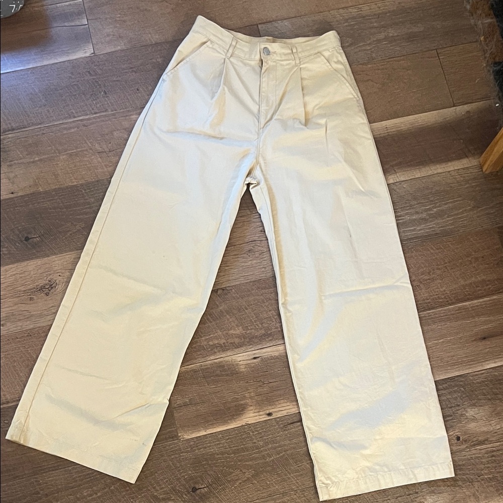 Levi's Cream Wide Leg Pants